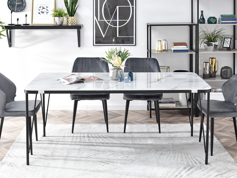 nowoczesny stół do jadalni blat w kolorze białego marmuru czarna metalowa podstawa 4 nogi styl glamour nowoczesny designerski