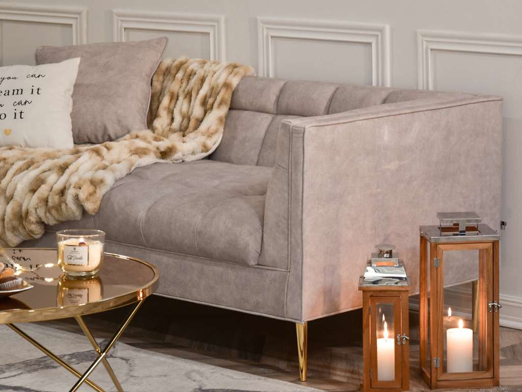 sofa dwuosobowa DECO przeszycia złote nóżki glamour elegancka nowoczesna beżowa nierozkładana bez funkcji spania 