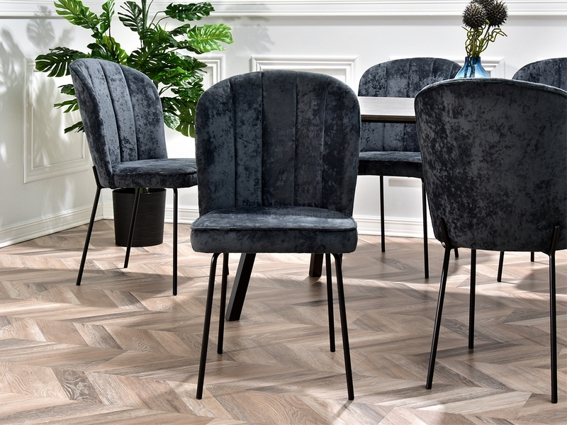 krzesło tapicerowane welurem OLTA grafitowe materiał zaczesuje się odbija światło przyjemny w dotyku aksamit eleganckie glamour